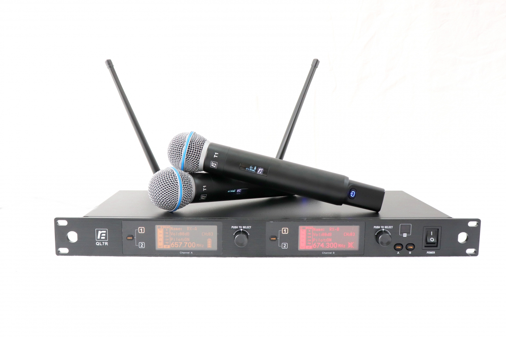 RFIntell QL7R/T1-A 651,800-683,400 МГц 2-канальная радиосистема с 2-мя ручными микрофонами в Оренбурге